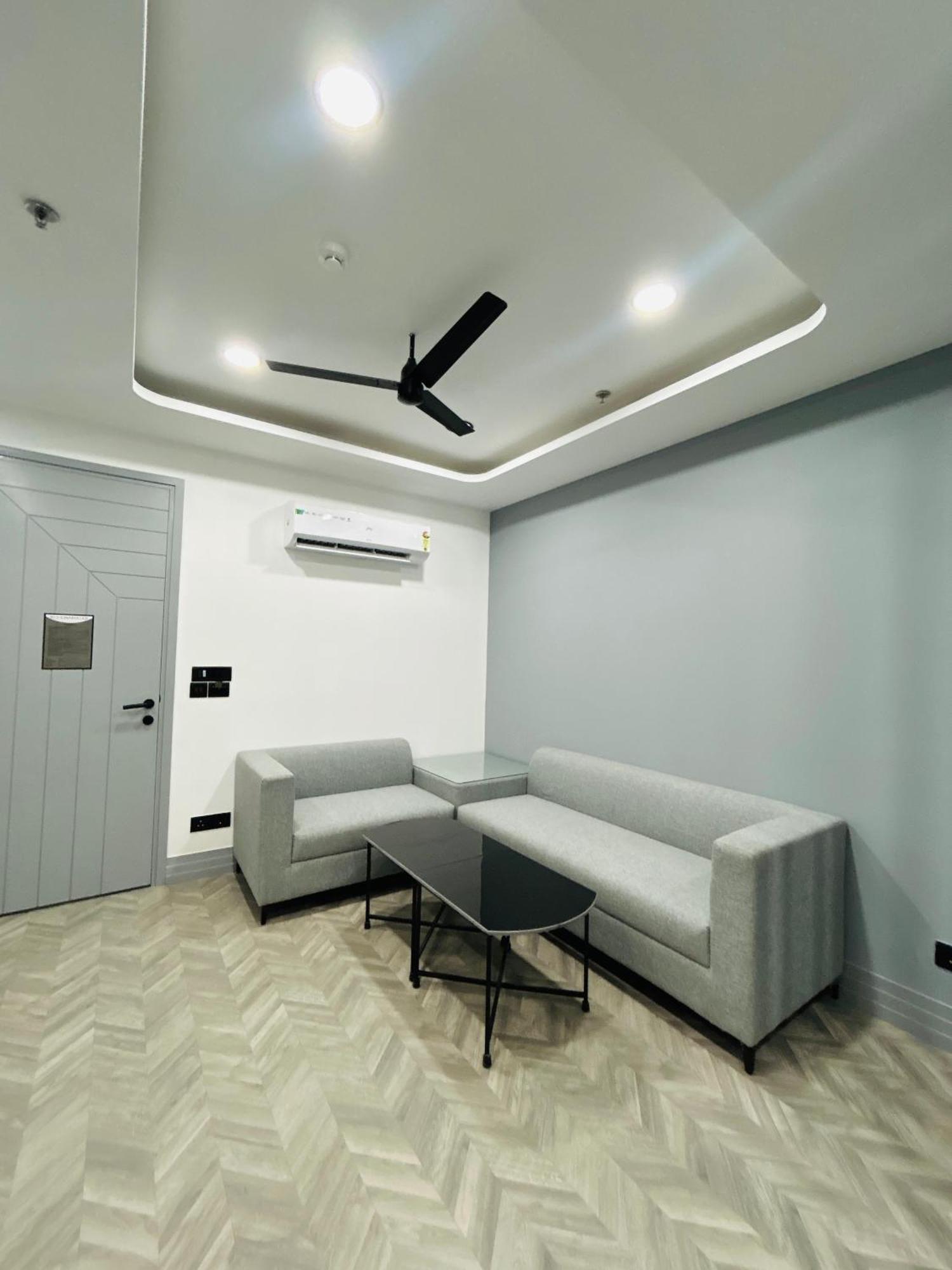 Bedchambers Serviced Apartment, Golf Course, Gurgaon Eksteriør billede