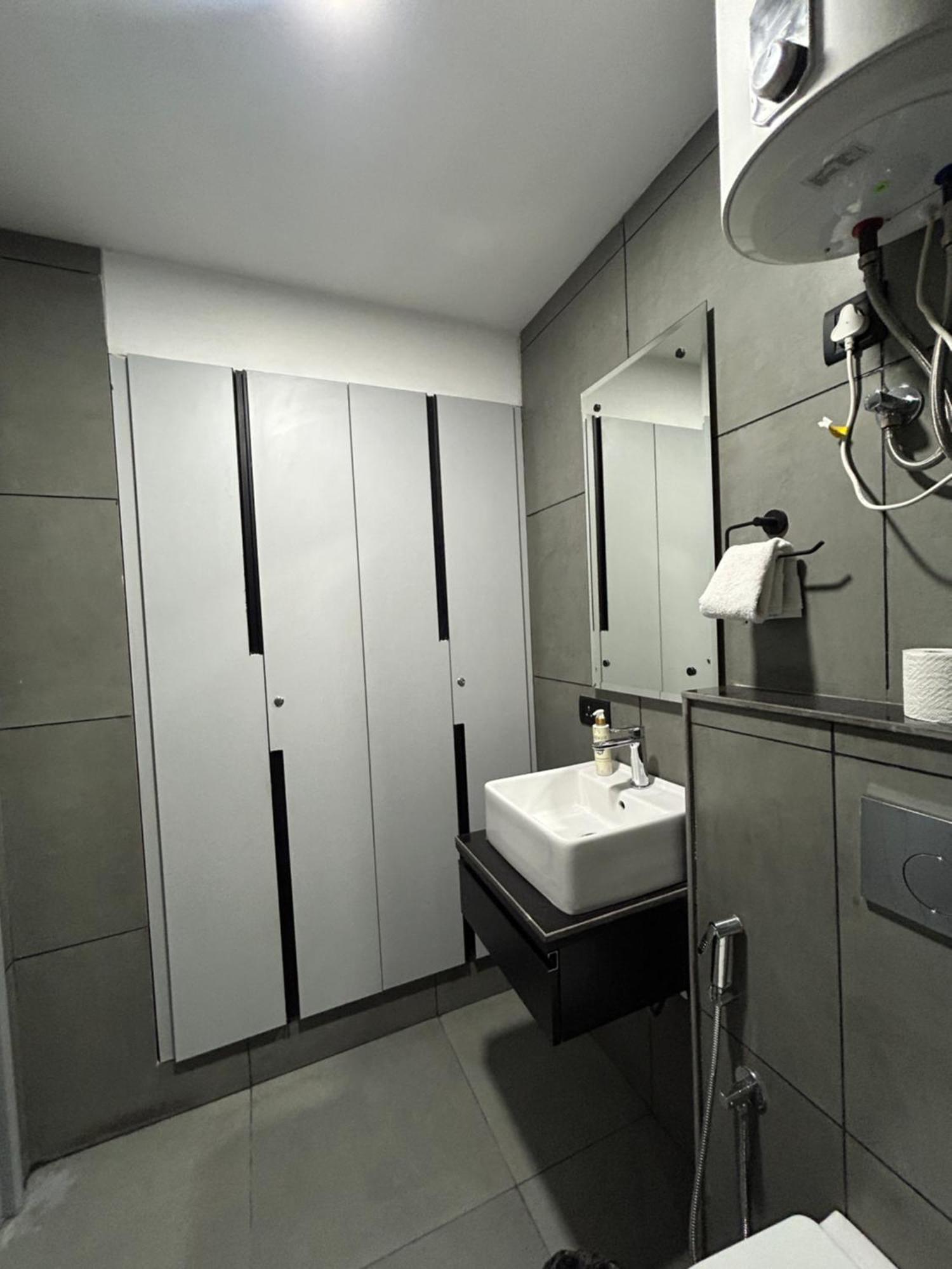 Bedchambers Serviced Apartment, Golf Course, Gurgaon Eksteriør billede