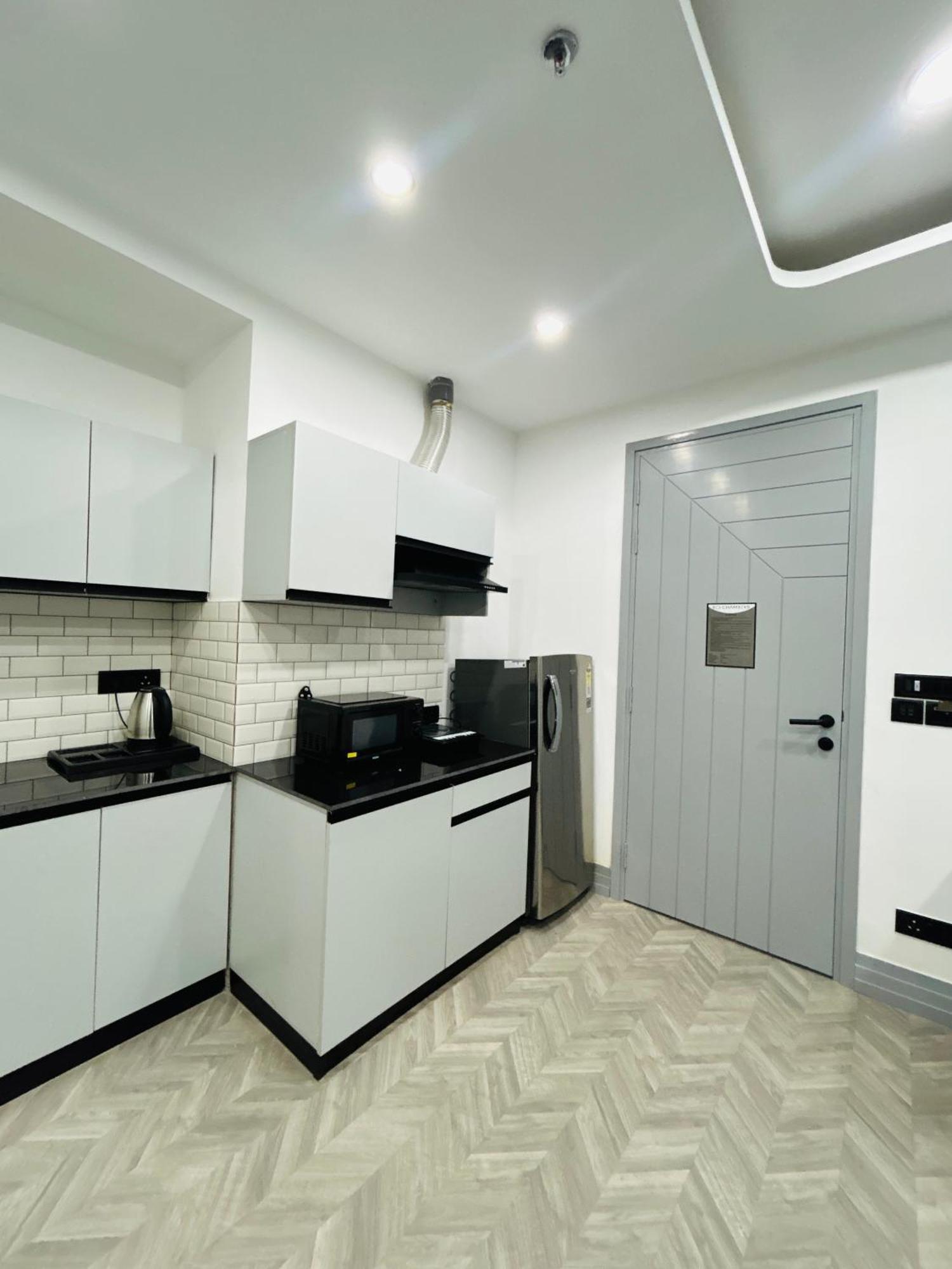 Bedchambers Serviced Apartment, Golf Course, Gurgaon Eksteriør billede