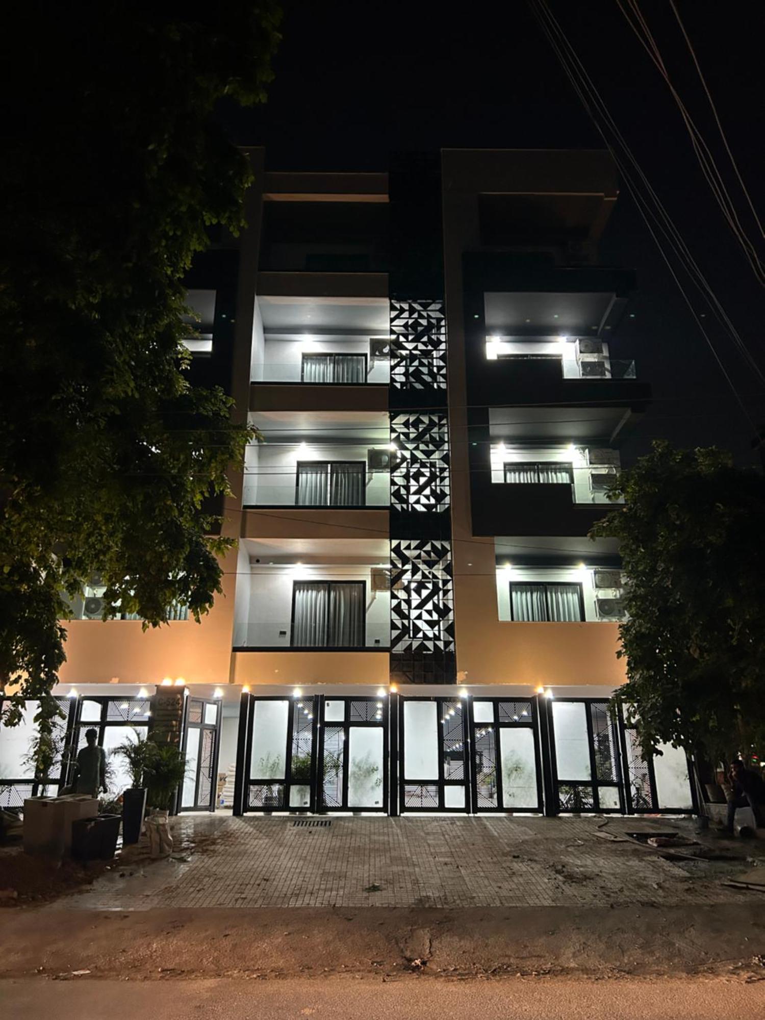 Bedchambers Serviced Apartment, Golf Course, Gurgaon Eksteriør billede