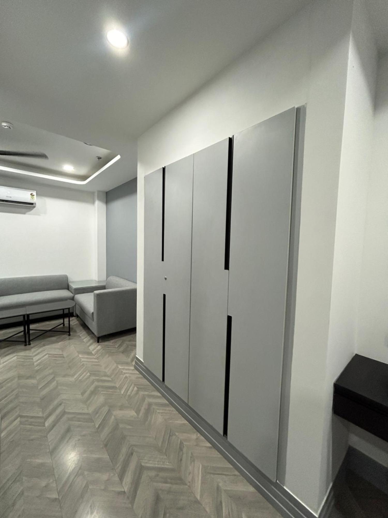 Bedchambers Serviced Apartment, Golf Course, Gurgaon Eksteriør billede