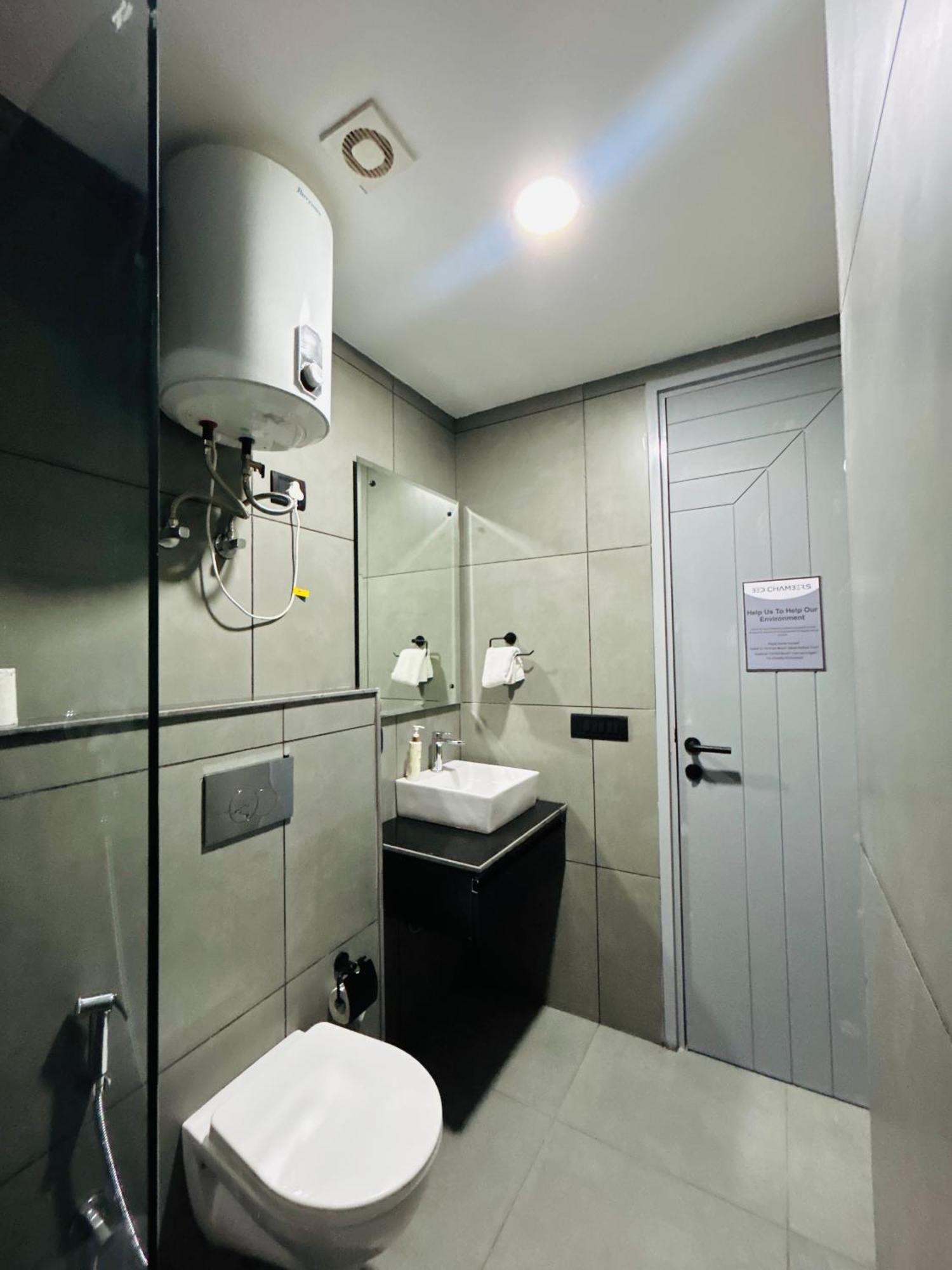Bedchambers Serviced Apartment, Golf Course, Gurgaon Eksteriør billede